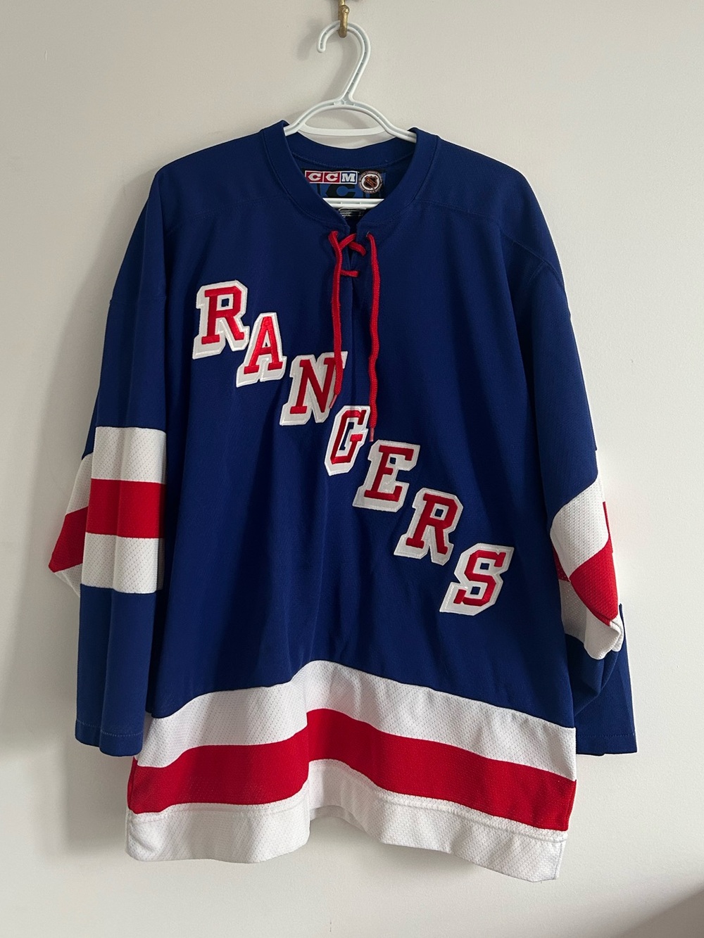 CCM Vintage New York Rangers NHL Blue Official Jersey Made In Canada Large